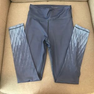 NWOT VIE Active Compression tights